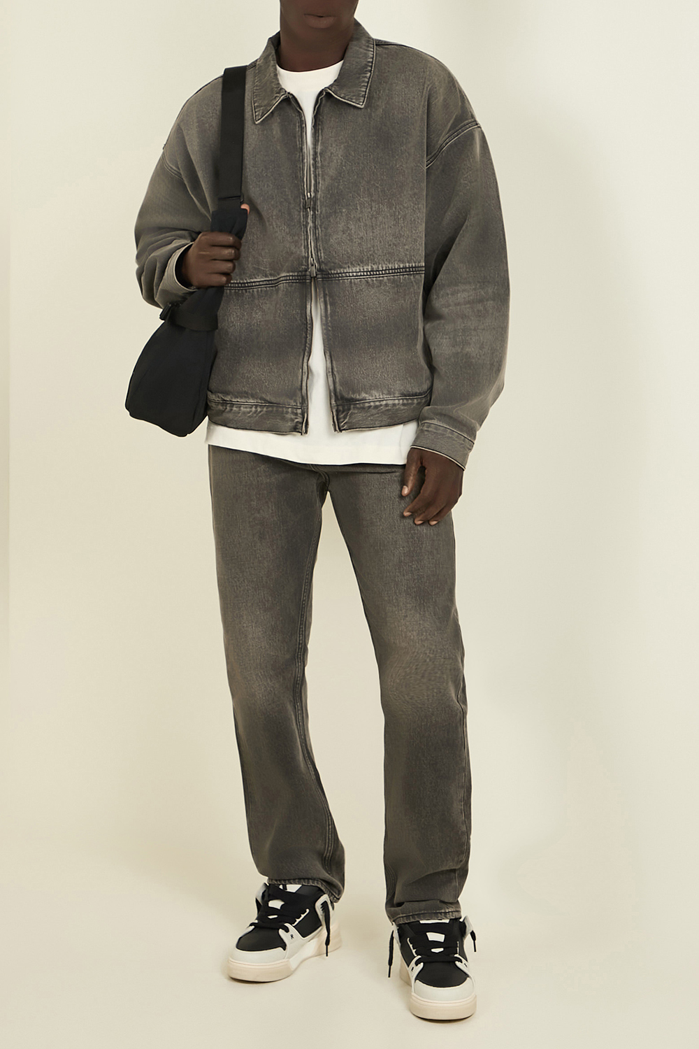 מכנסי ג'ינס FEAR OF GOD ESSENTIALS